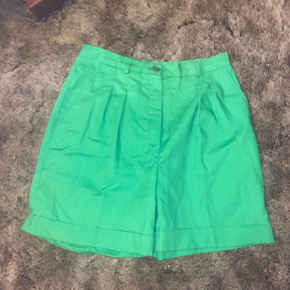 The Vested Gentress Vintage Green Shorts Size 12 - Picture 1 of 5